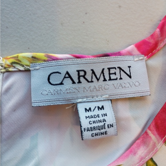 designer blouse by Carmen Marc Valvo Carmen Marc Valvo in size Medium. - Picture 2 of 6
